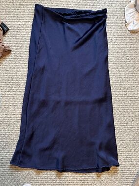 Navy Solid Pull-On Satin Skirt